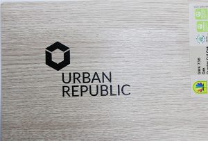 Отпечатване на лого върху дървесни материали от WER-D4880UV 2